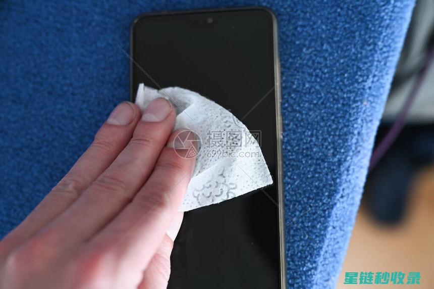 手机清洁消毒：保护你和家人的第一步 (手机清洁消毒机)
